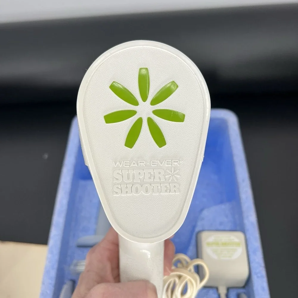 WearEver 70001 Super Shooter Electric Cookie‎ Maker